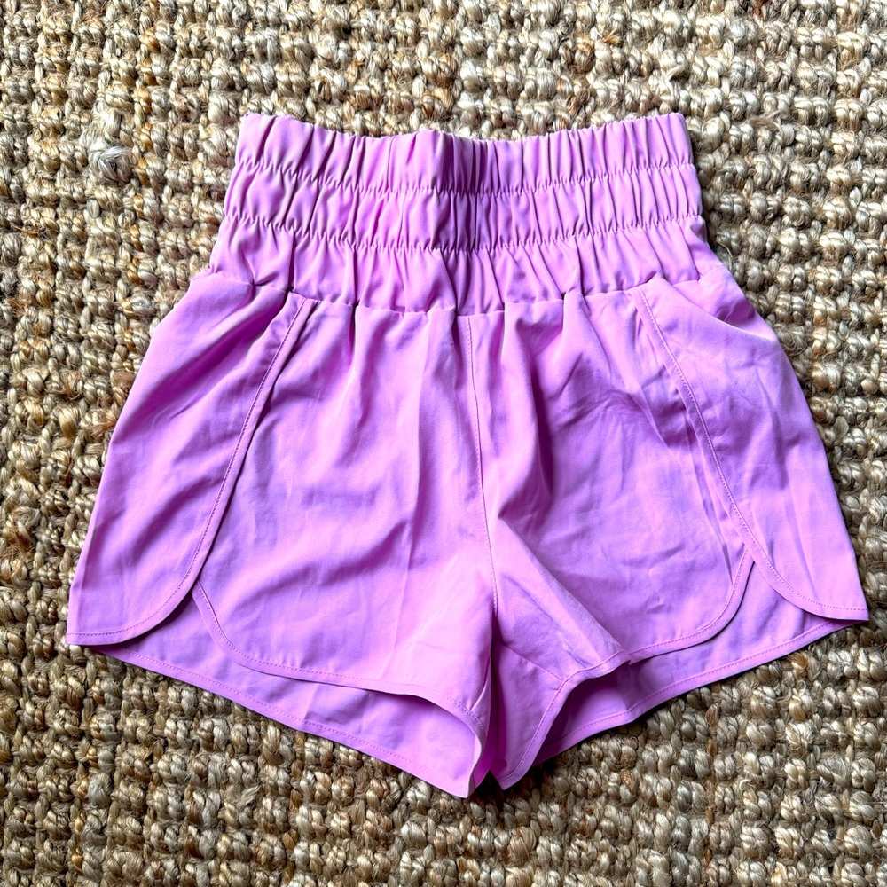 New In Active Stretch Short